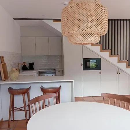 Dalpendre - Turismo Em Espaco Rural *