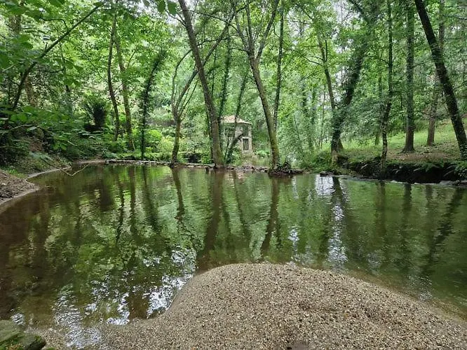 Ferienhaus Dalpendre - Turismo Em Espaco Rural