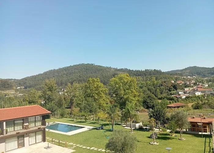 Dalpendre - Turismo Em Espaco Rural *