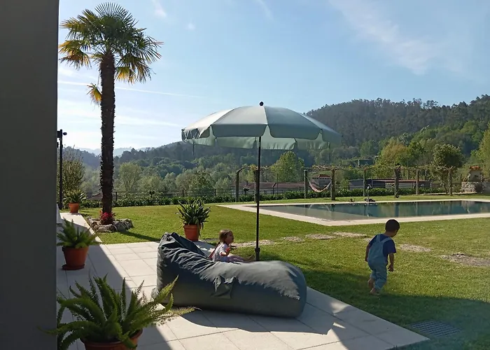 Dalpendre - Turismo Em Espaco Rural *