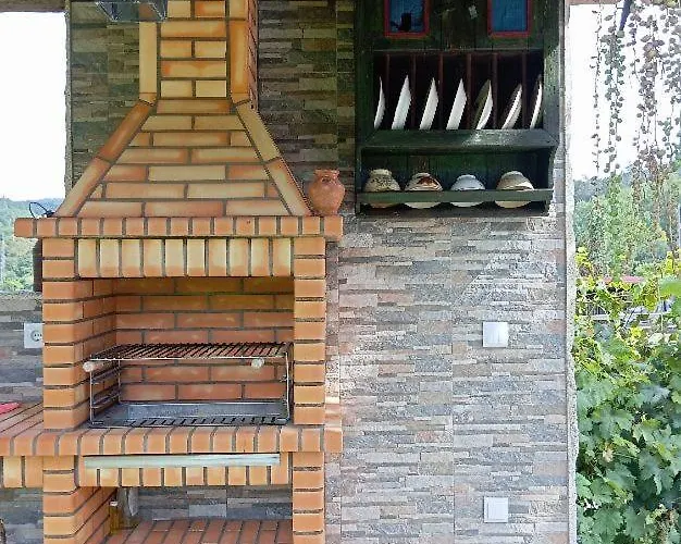 Dalpendre - Turismo Em Espaco Rural *